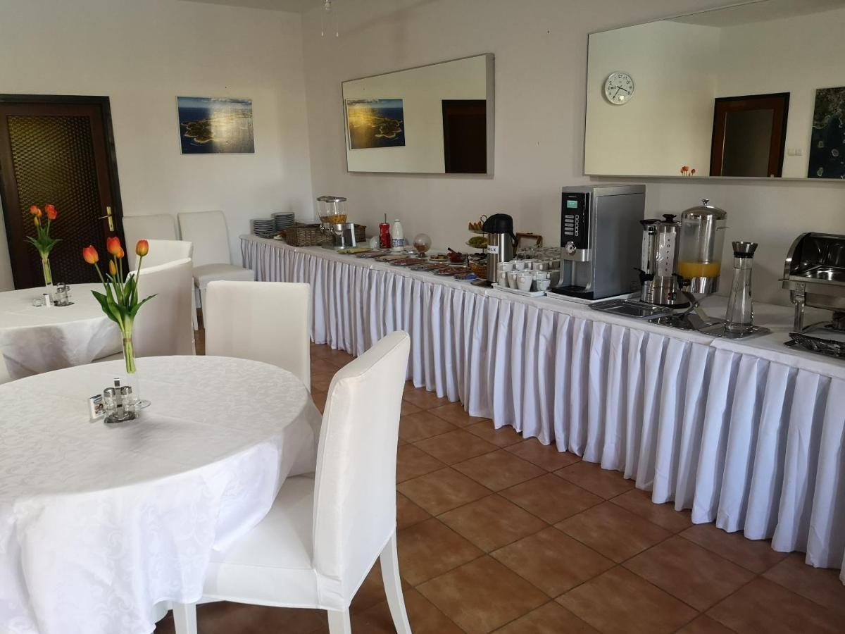 Breakfast & Bed Anita Bed & Breakfast Медулин Екстериор снимка