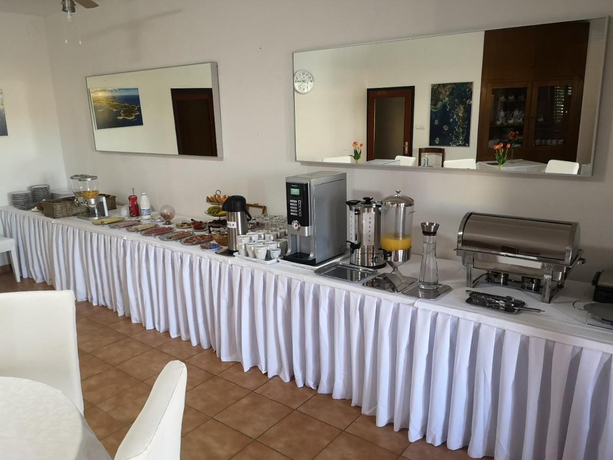 Breakfast & Bed Anita Bed & Breakfast Медулин Екстериор снимка
