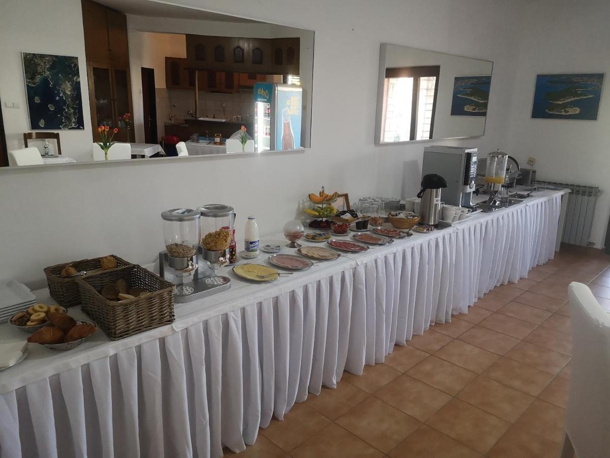 Breakfast & Bed Anita Bed & Breakfast Медулин Екстериор снимка